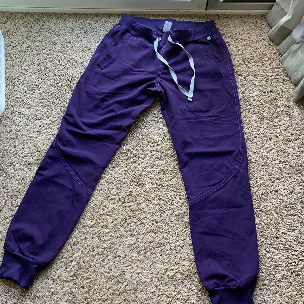 Purple technical collection jogger, style #TW2021